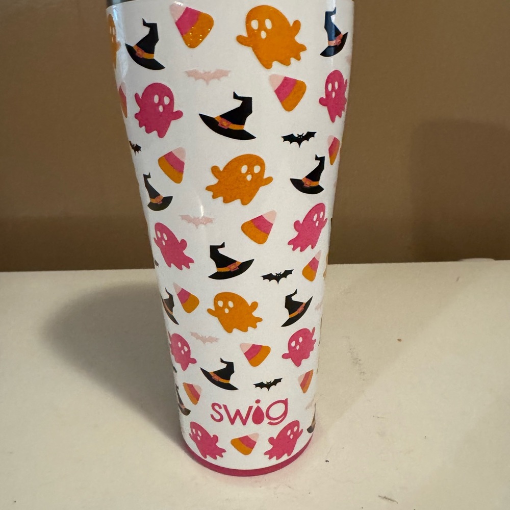 White and Pink Party Tumbler with Festive Design